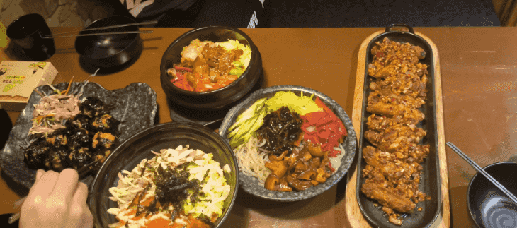 鱼鱼请客吃大餐